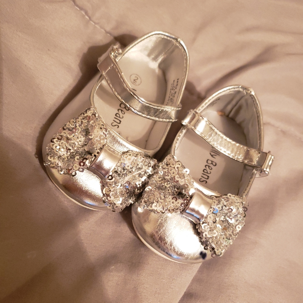 Infant silver dress shoes